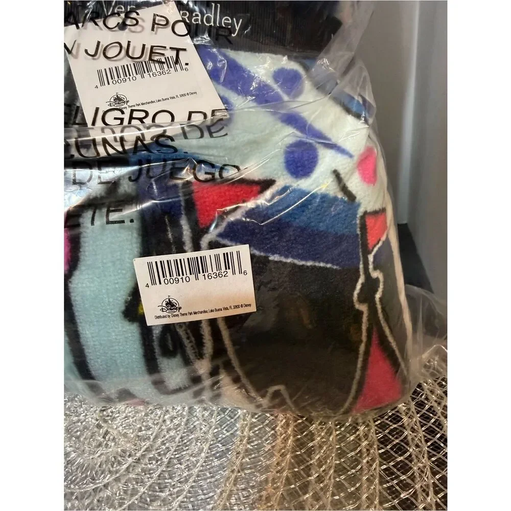 Vera Bradley Disney Mickey Mouse Whimsical Paisley Sherpa Throw NWT